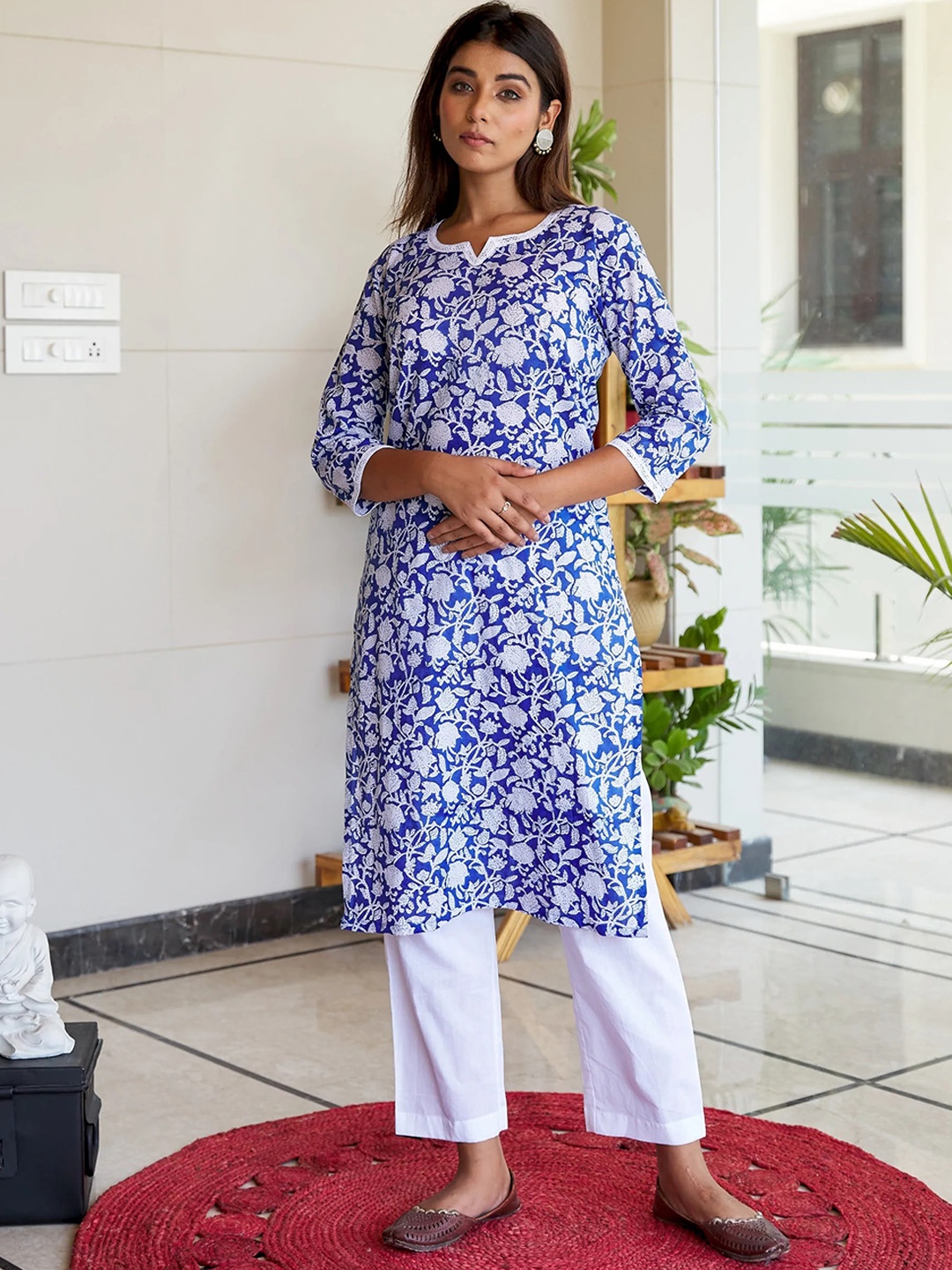 NANGALIA RUCHIRA Women Floral Embroidered Thread Work Kurta with Trousers, Blue
NANGALIA RUCHIRA Women Floral Embroidered Thread Work Kurta with Trousers, Blue