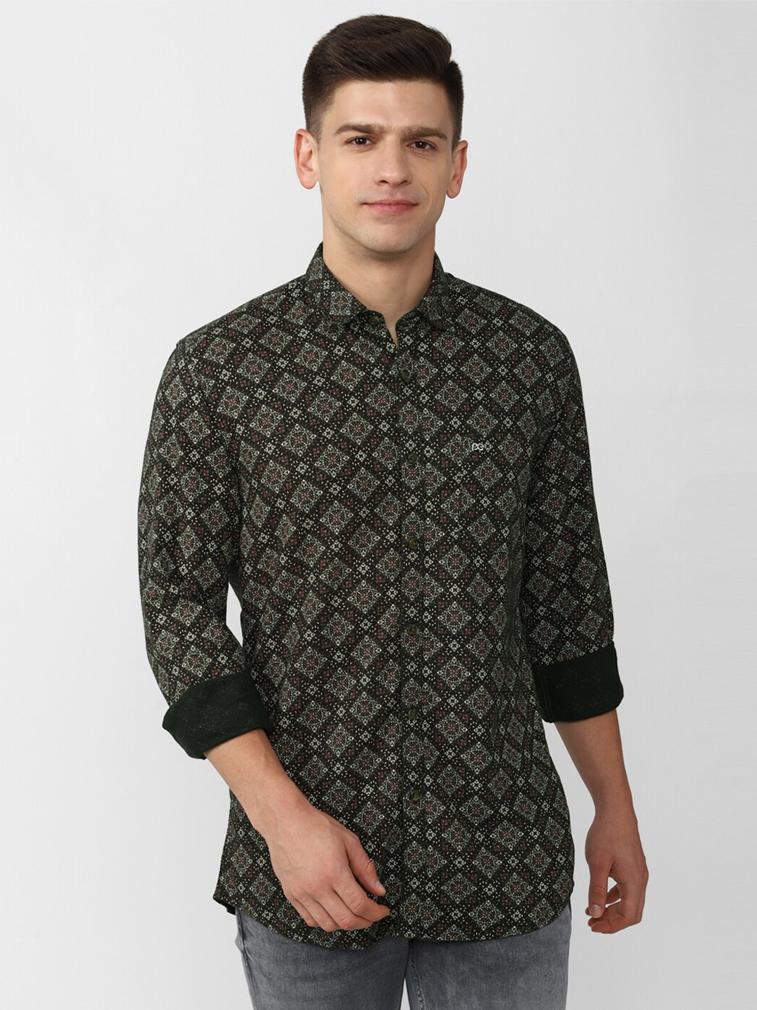 Peter England Casuals Men Slim Fit Floral Printed Casual Shirt, Grey 
Peter England Casuals Men Slim Fit Floral Printed Casual Shirt, Grey