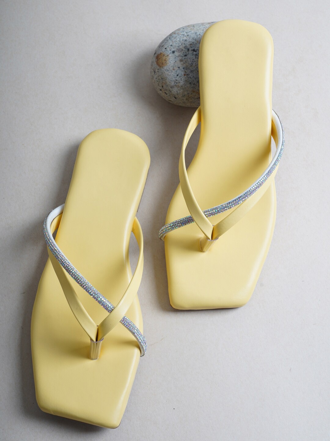 Style Shoes Women Embellished One Toe Flats, Yellow