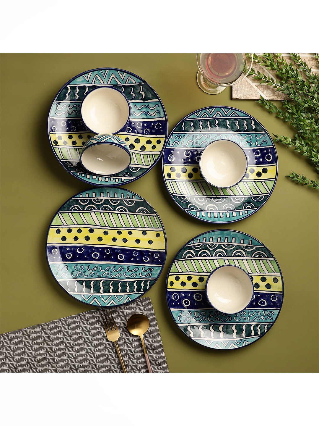 The Decor Mart Navy Blue 4 Pieces of Dishwasher Safe Printed Ceramic Glossy Dinner Set
The Decor Mart Navy Blue 4 Pieces of Dishwasher Safe Printed Ceramic Glossy Dinner Set