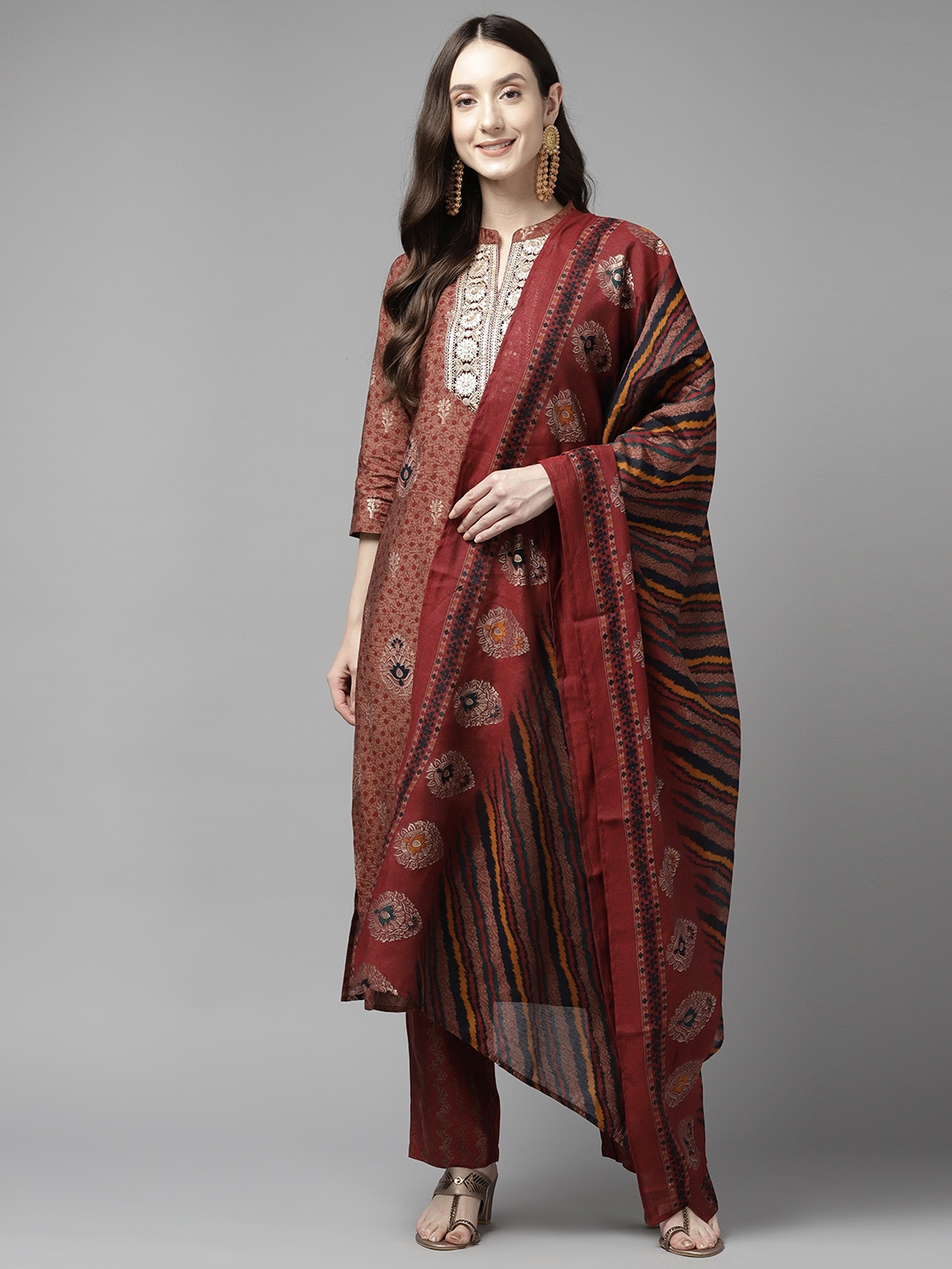Yufta Ethnic Motifs Printed Sequinned & Thread Work Detail Kurta with Trousers & Dupatta, Brown
Yufta Ethnic Motifs Printed Sequinned & Thread Work Detail Kurta with Trousers & Dupatta, Brown