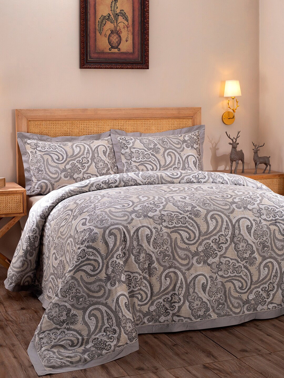 MASPAR Printed Pure Cotton 145 GSM Double Queen Bed Cover With 2 Pillow Covers, Beige
MASPAR Printed Pure Cotton 145 GSM Double Queen Bed Cover With 2 Pillow Covers, Beige