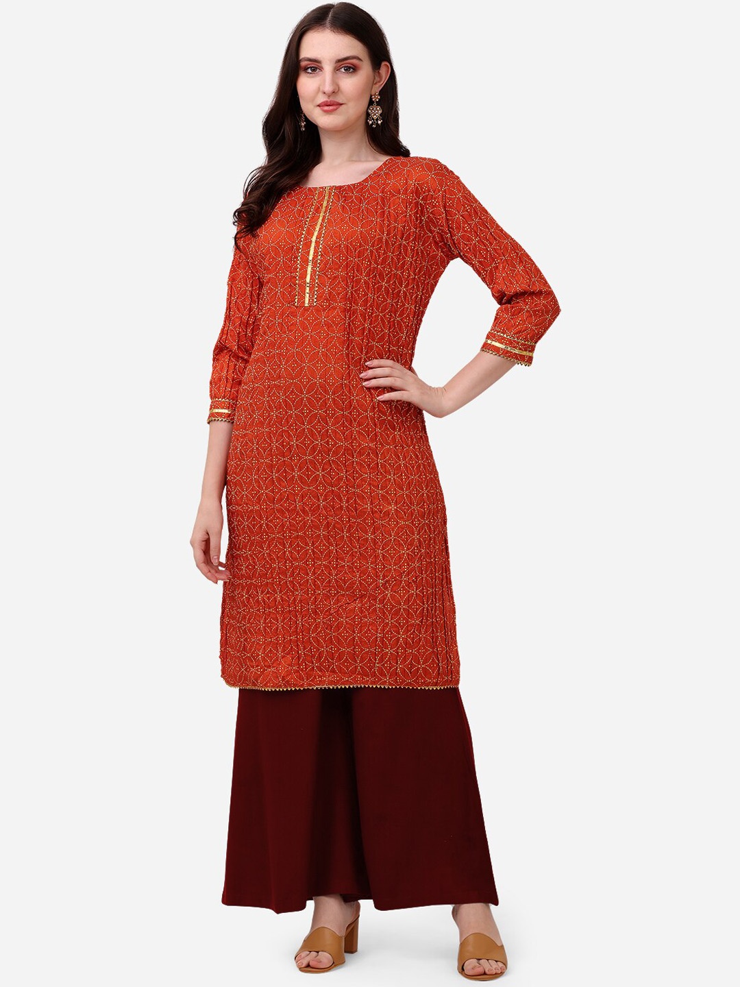 Tikhi Imli Women Floral Embroidered Kurta, Rust