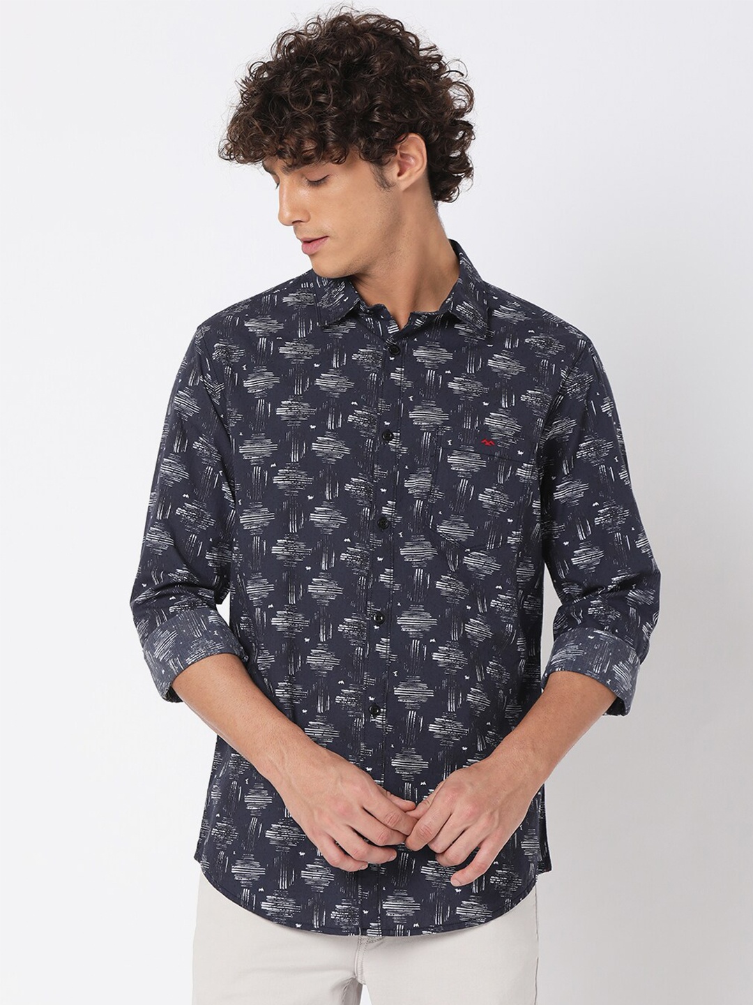 Mufti Men Plus Size Classic Abstract Printed Slim Fit Pure Cotton Casual Shirt, Navy blue
Mufti Men Plus Size Classic Abstract Printed Slim Fit Pure Cotton Casual Shirt, Navy blue