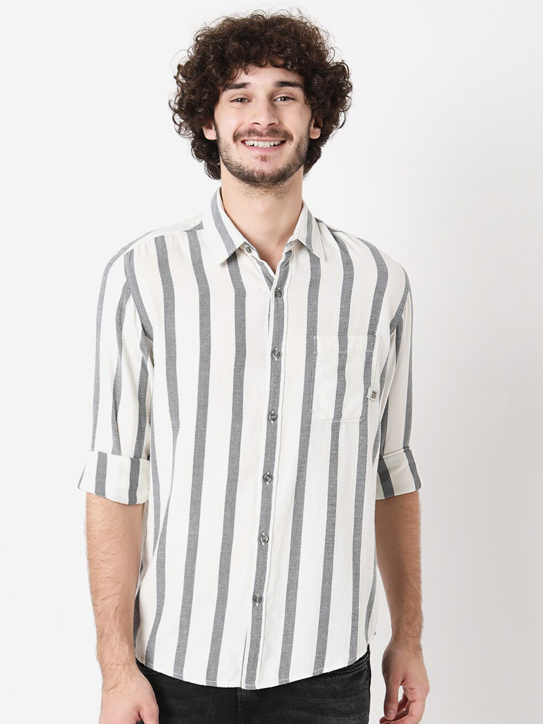 Mufti Men White Classic Slim Fit Striped Casual Shirt
Mufti Men White Classic Slim Fit Striped Casual Shirt