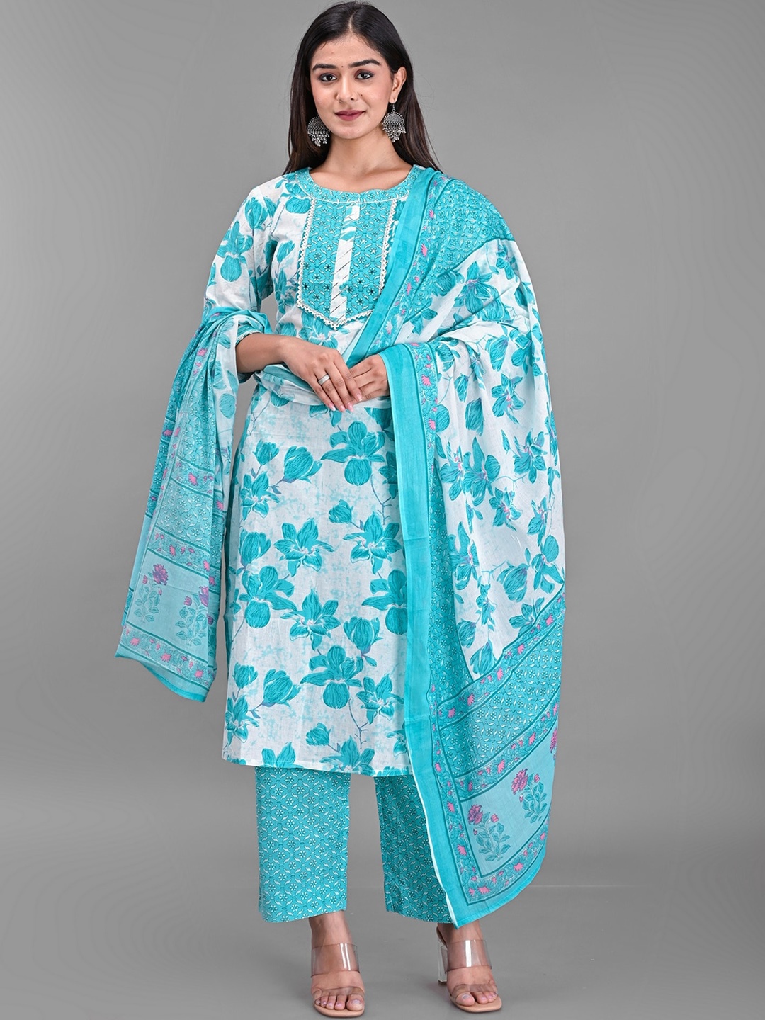 EtnicaWear Women Floral Printed Pure Cotton Kurta with Palazzos & With Dupatta, Turquoise blue
EtnicaWear Women Floral Printed Pure Cotton Kurta with Palazzos & With Dupatta, Turquoise blue