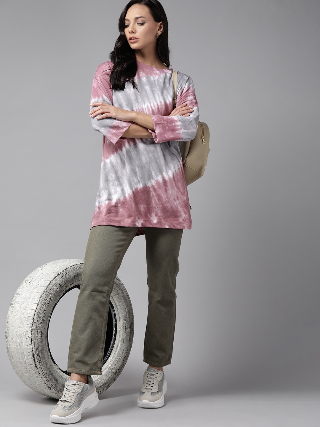 Roadster The Lifestyle Co. Tie and Dyed Drop-Shoulder Sleeves Oversized Longline T-shirt, Pink
Roadster The Lifestyle Co. Tie and Dyed Drop-Shoulder Sleeves Oversized Longline T-shirt, Pink