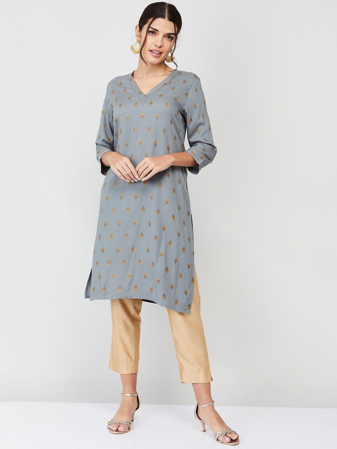 Melange by Lifestyle Women Grey & Gold Toned Ethnic Motifs Print Straight Kurta, Blue
Melange by Lifestyle Women Grey & Gold Toned Ethnic Motifs Print Straight Kurta, Blue