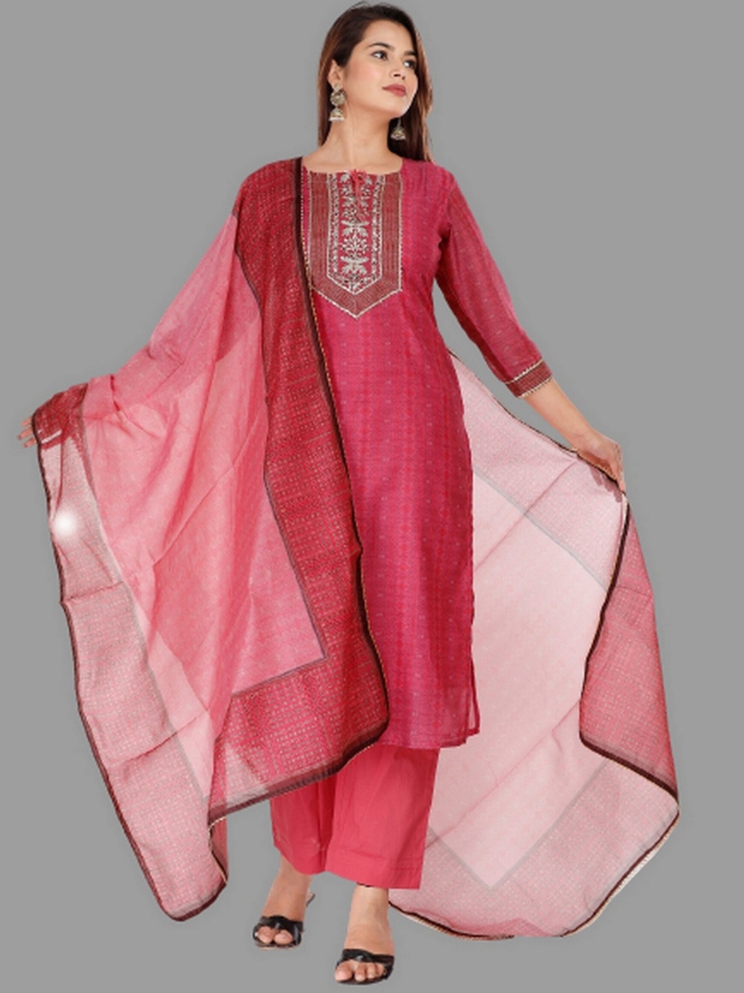 EtnicaWear Women Fuchsia Floral Printed Thread Work Chanderi Cotton Kurta with Trousers & With Dupatta
EtnicaWear Women Fuchsia Floral Printed Thread Work Chanderi Cotton Kurta with Trousers & With Dupatta