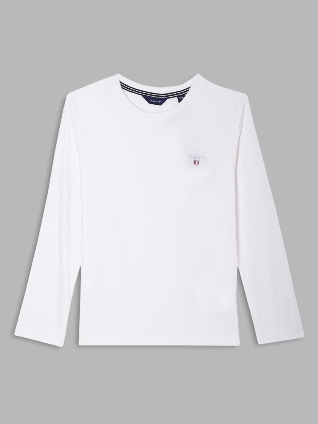 GANT Boys White Round Neck Organic Cotton Applique T-shirt 
GANT Boys White Round Neck Organic Cotton Applique T-shirt