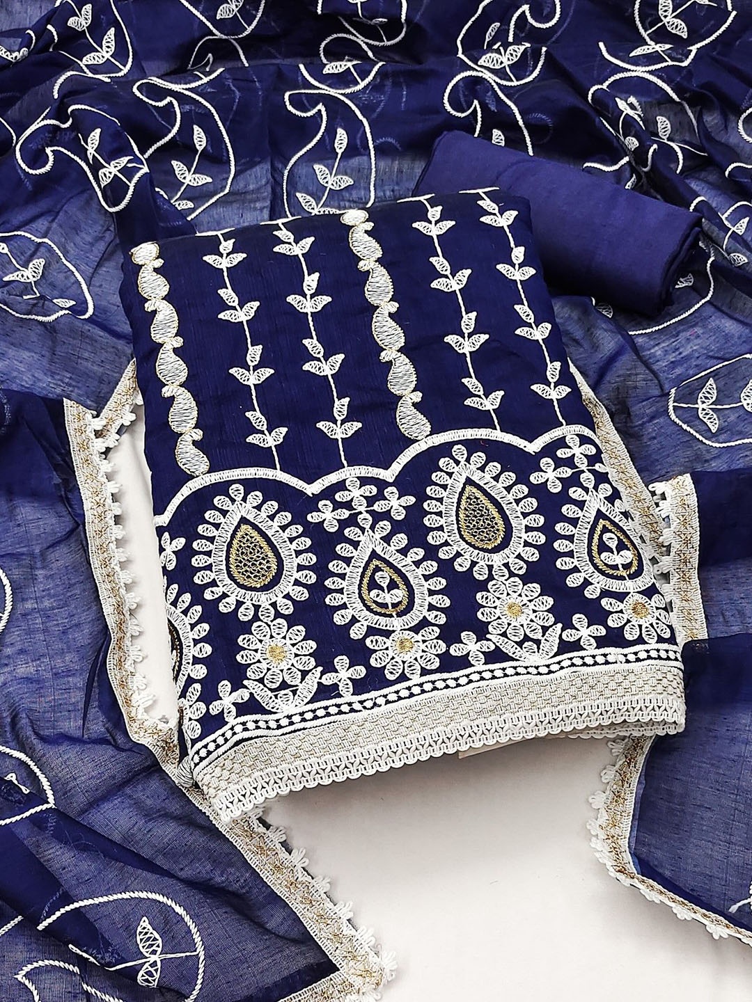 LeeliPeeri Designer Floral Embroidered Chanderi Cotton Unstitched Dress Material, Blue
LeeliPeeri Designer Floral Embroidered Chanderi Cotton Unstitched Dress Material, Blue