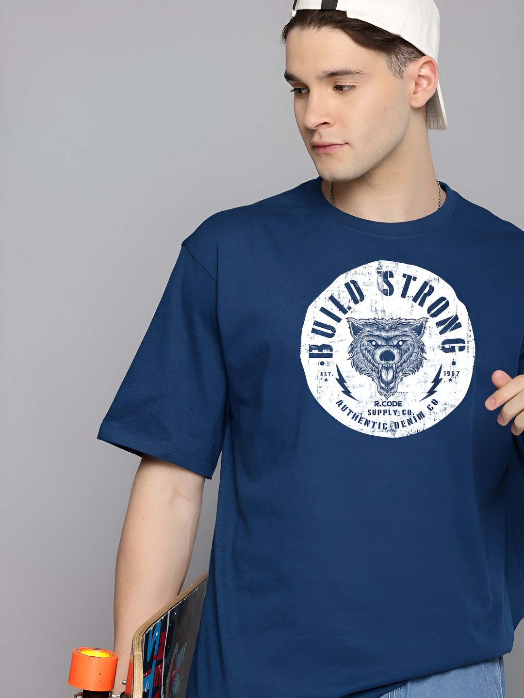 The Roadster Lifestyle Co. Men Graphic Printed Round Neck Cotton Oversized T-shirt, Blue
The Roadster Lifestyle Co. Men Graphic Printed Round Neck Cotton Oversized T-shirt, Blue