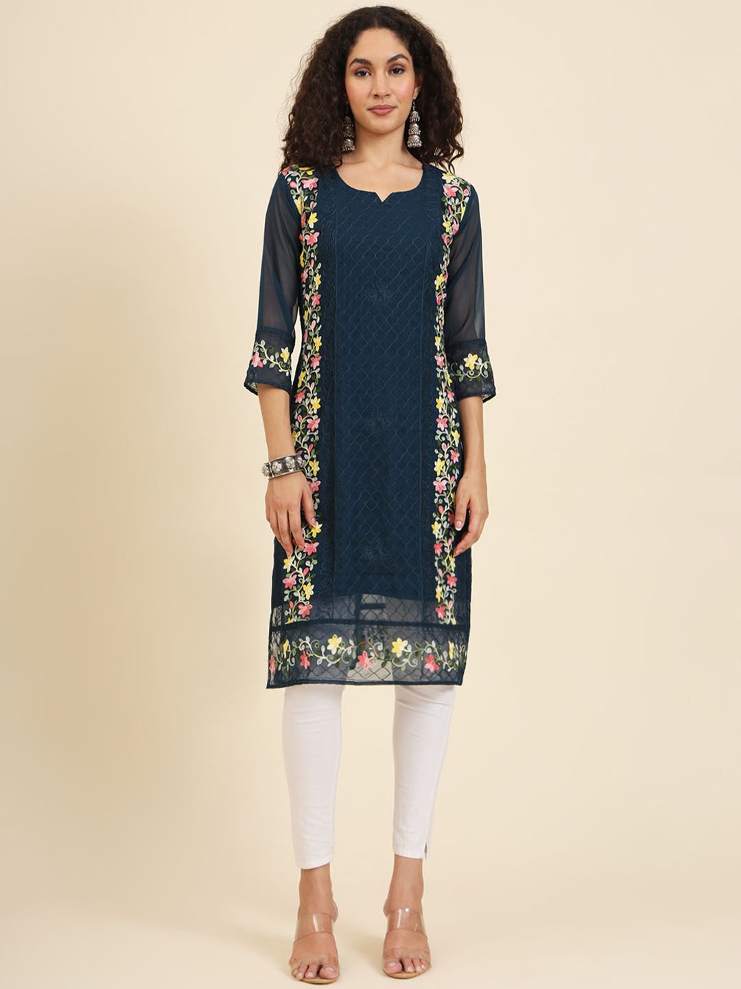 VAIRAGEE Women Floral Embroidered Flared Sleeves Sequinned Georgette Kurta, Navy blue
VAIRAGEE Women Floral Embroidered Flared Sleeves Sequinned Georgette Kurta, Navy blue