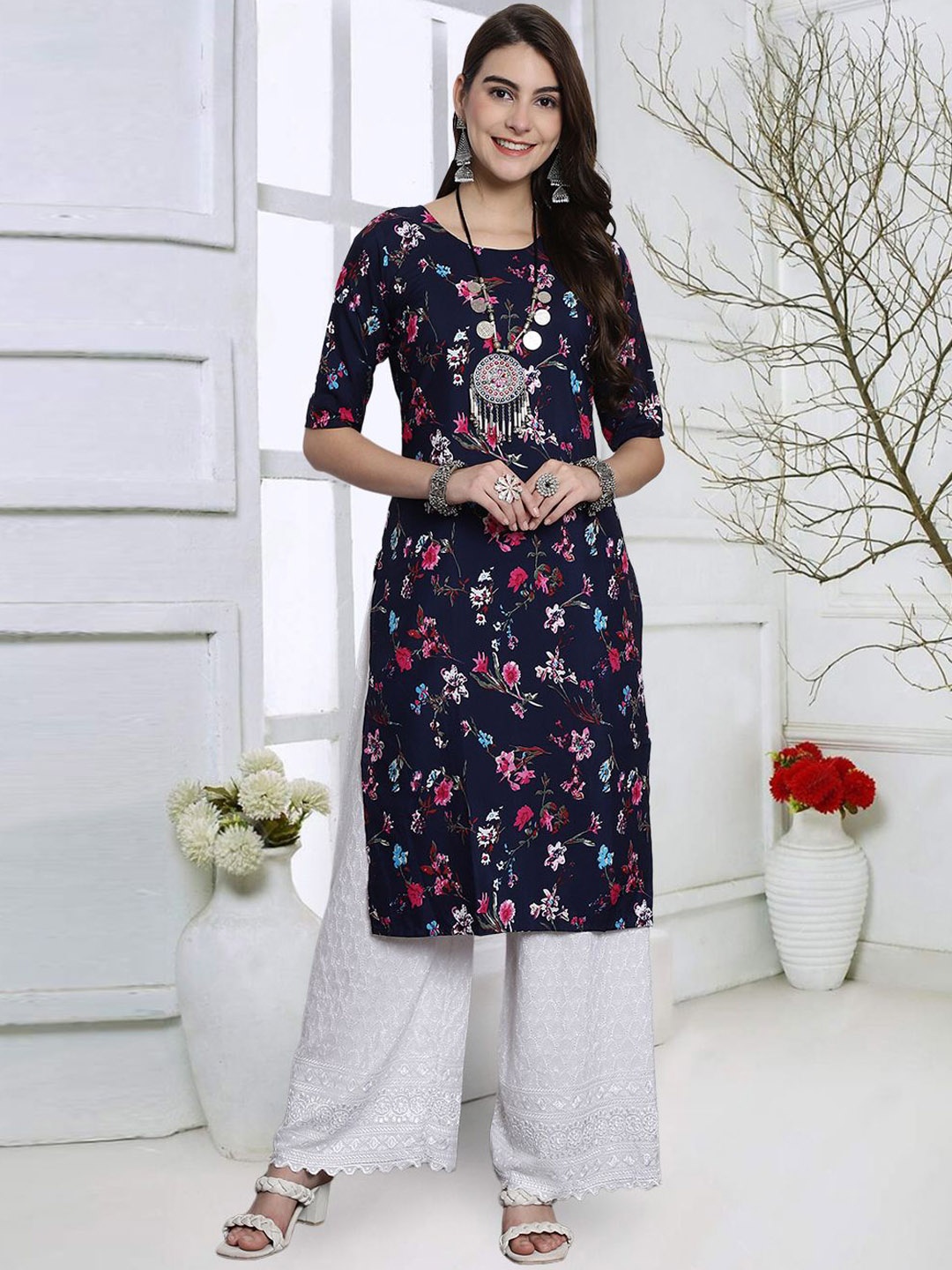 7Threads Women Embroidered Cold-Shoulder Sleeves Mirror Work Floral Crepe Kurta, Multi
7Threads Women Embroidered Cold-Shoulder Sleeves Mirror Work Floral Crepe Kurta, Multi