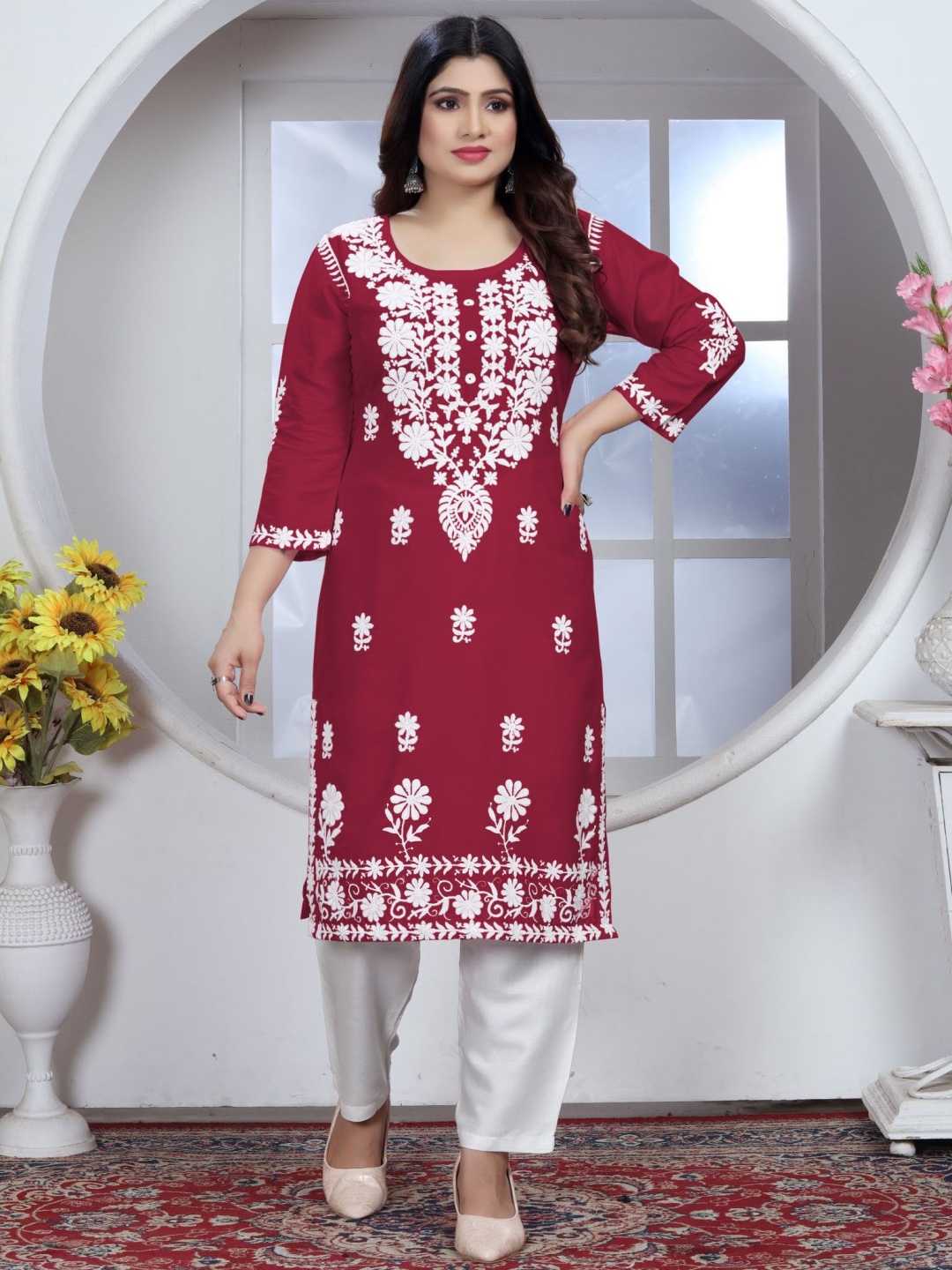 LeeliPeeri Designer Women Floral Embroidered Regular Chikankari Kurta with Trousers, Maroon
LeeliPeeri Designer Women Floral Embroidered Regular Chikankari Kurta with Trousers, Maroon