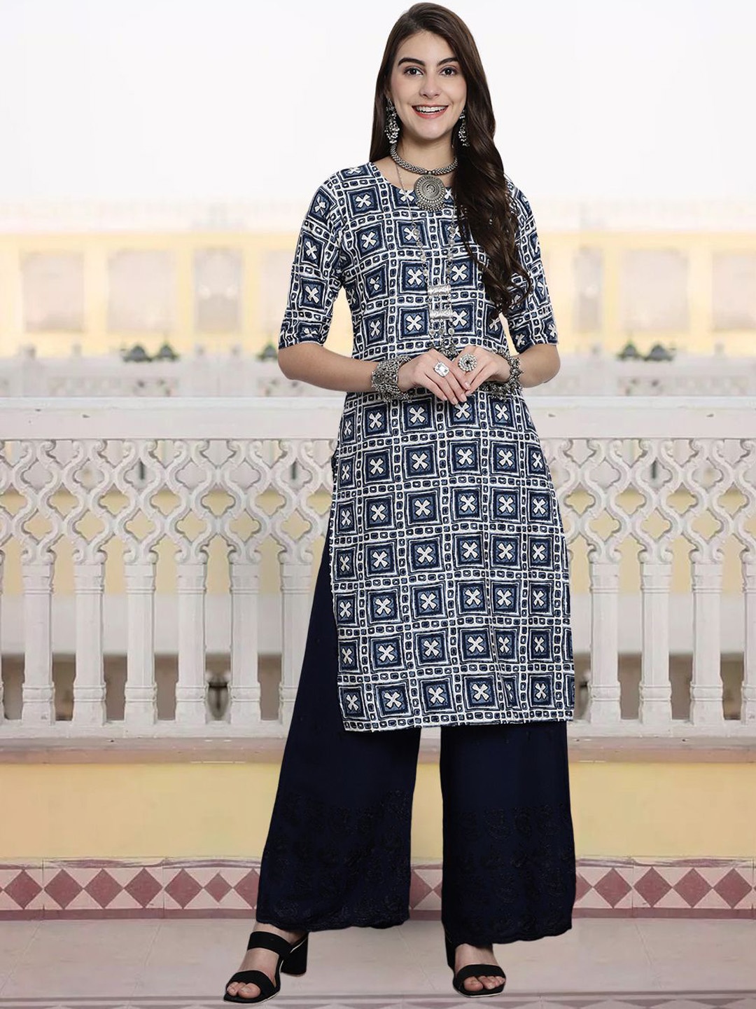 7Threads Women Ethnic Motifs Printed Keyhole Neck Sequinned Floral Crepe Kurta, Multi
7Threads Women Ethnic Motifs Printed Keyhole Neck Sequinned Floral Crepe Kurta, Multi