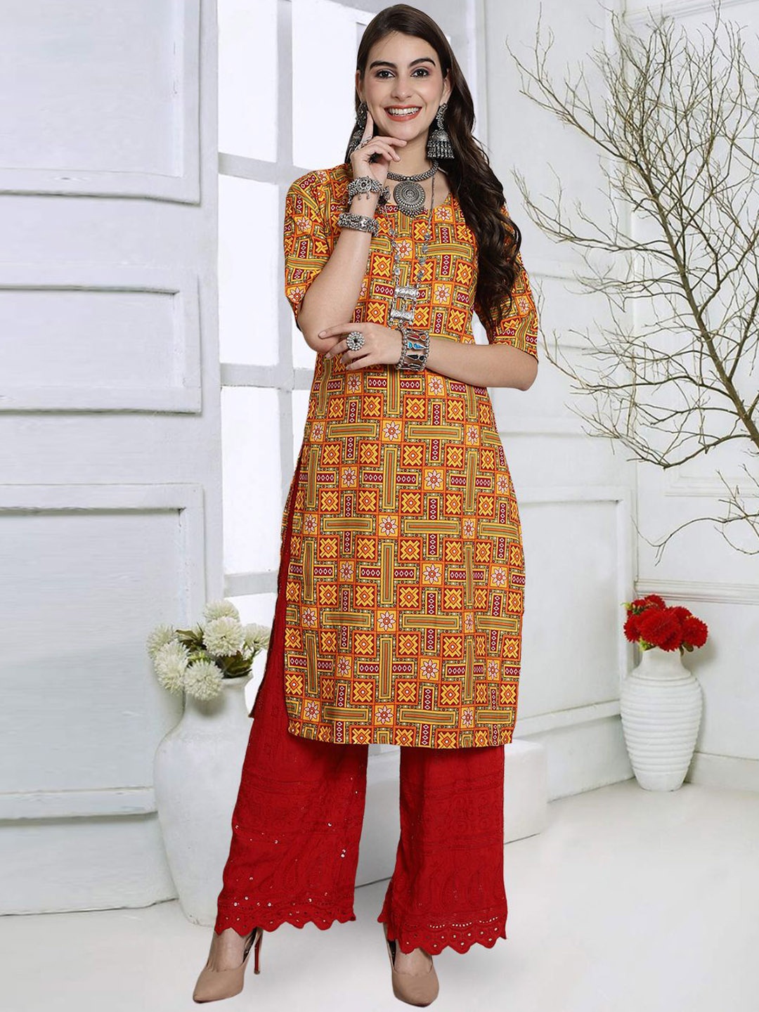 7Threads Women Geometric Keyhole Neck Sequinned Floral Crepe Pathani Kurta, Multi
7Threads Women Geometric Keyhole Neck Sequinned Floral Crepe Pathani Kurta, Multi