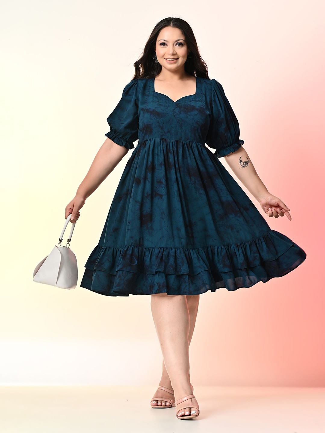PrettyPlus by Desinoor.com Plus Size Tie and Dye Puff Sleeve Fit & Flare Dress, Teal
PrettyPlus by Desinoor.com Plus Size Tie and Dye Puff Sleeve Fit & Flare Dress, Teal