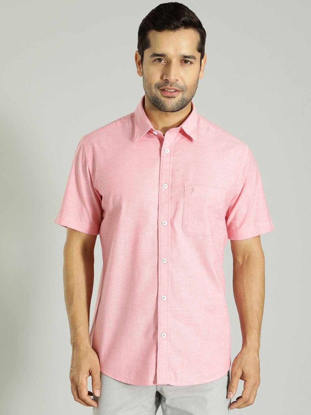 Indian Terrain Men India Slim Spread Collar Solid Cotton Slim Fit Casual Shirt, Pink
Indian Terrain Men India Slim Spread Collar Solid Cotton Slim Fit Casual Shirt, Pink