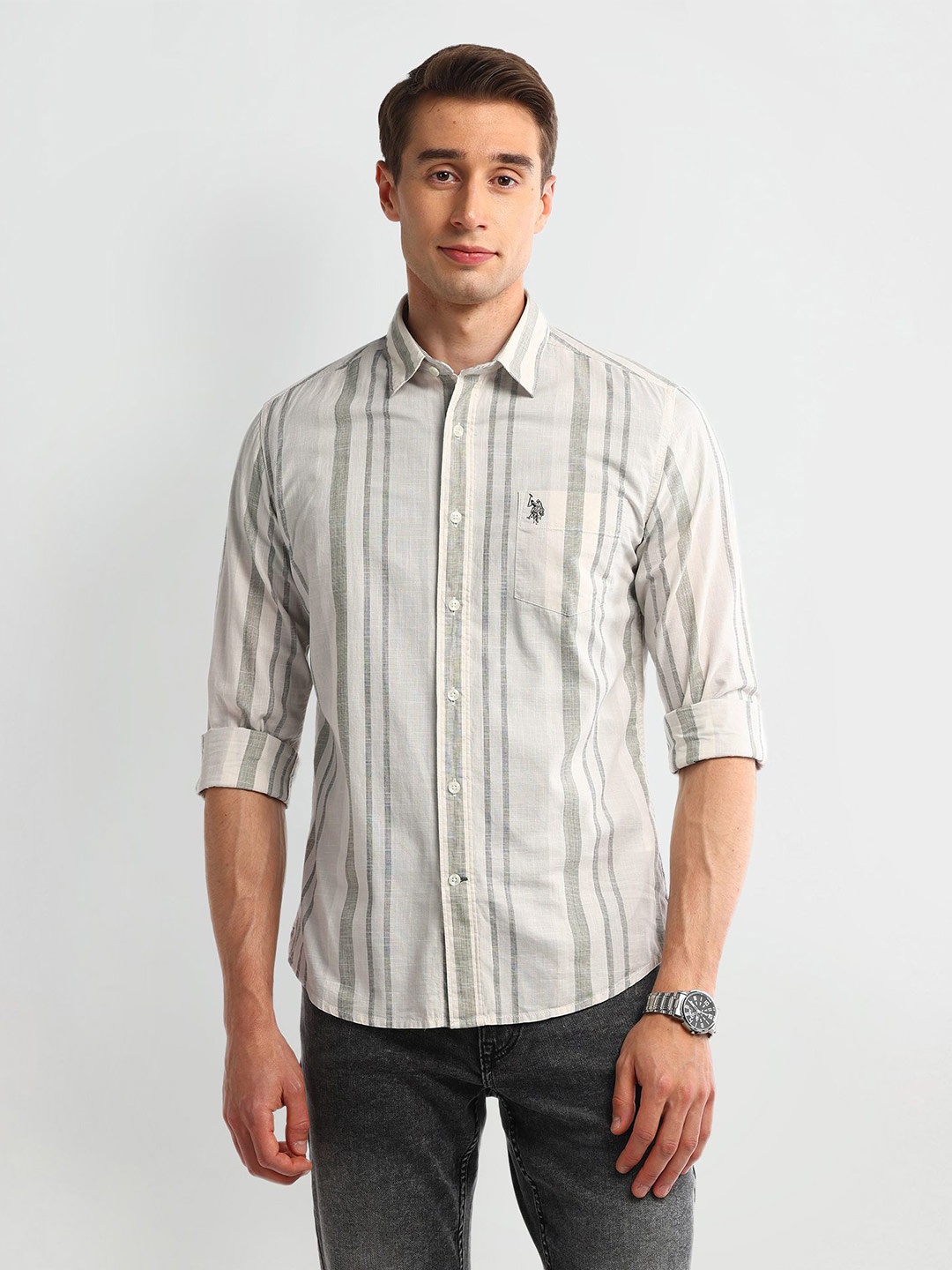 U.S. Polo Assn. Denim Co. Men Classic Slim Fit Opaque Striped Casual Shirt, Off white
U.S. Polo Assn. Denim Co. Men Classic Slim Fit Opaque Striped Casual Shirt, Off white