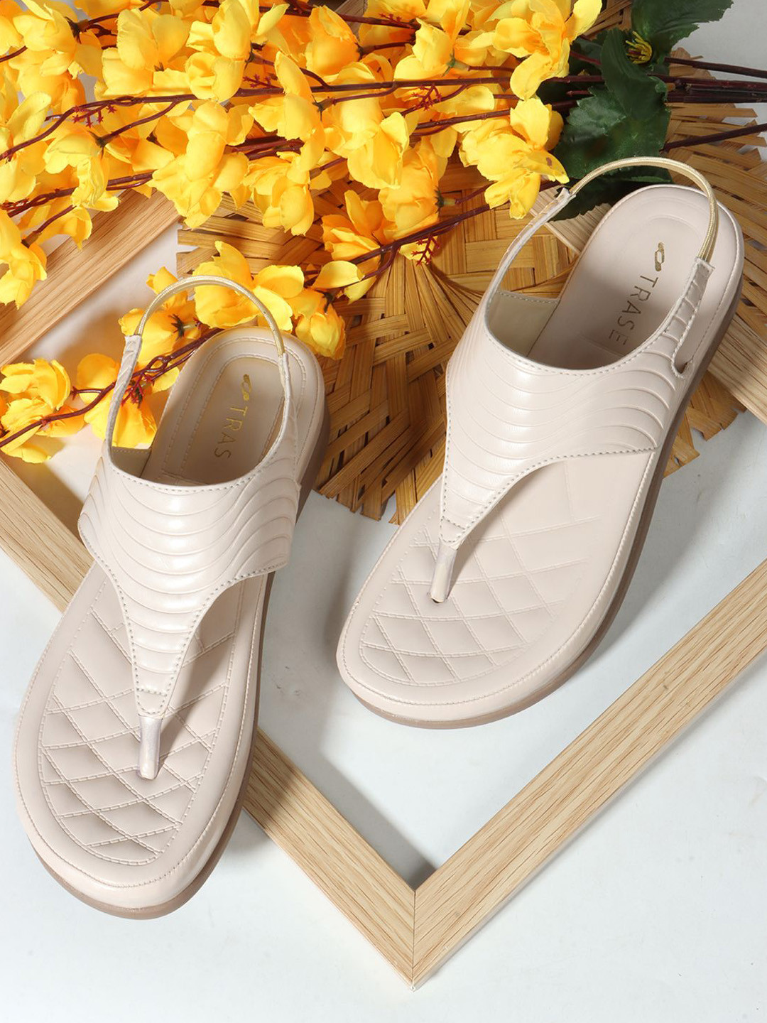 TRASE Women T-Strap Flats, Cream 
TRASE Women T-Strap Flats, Cream