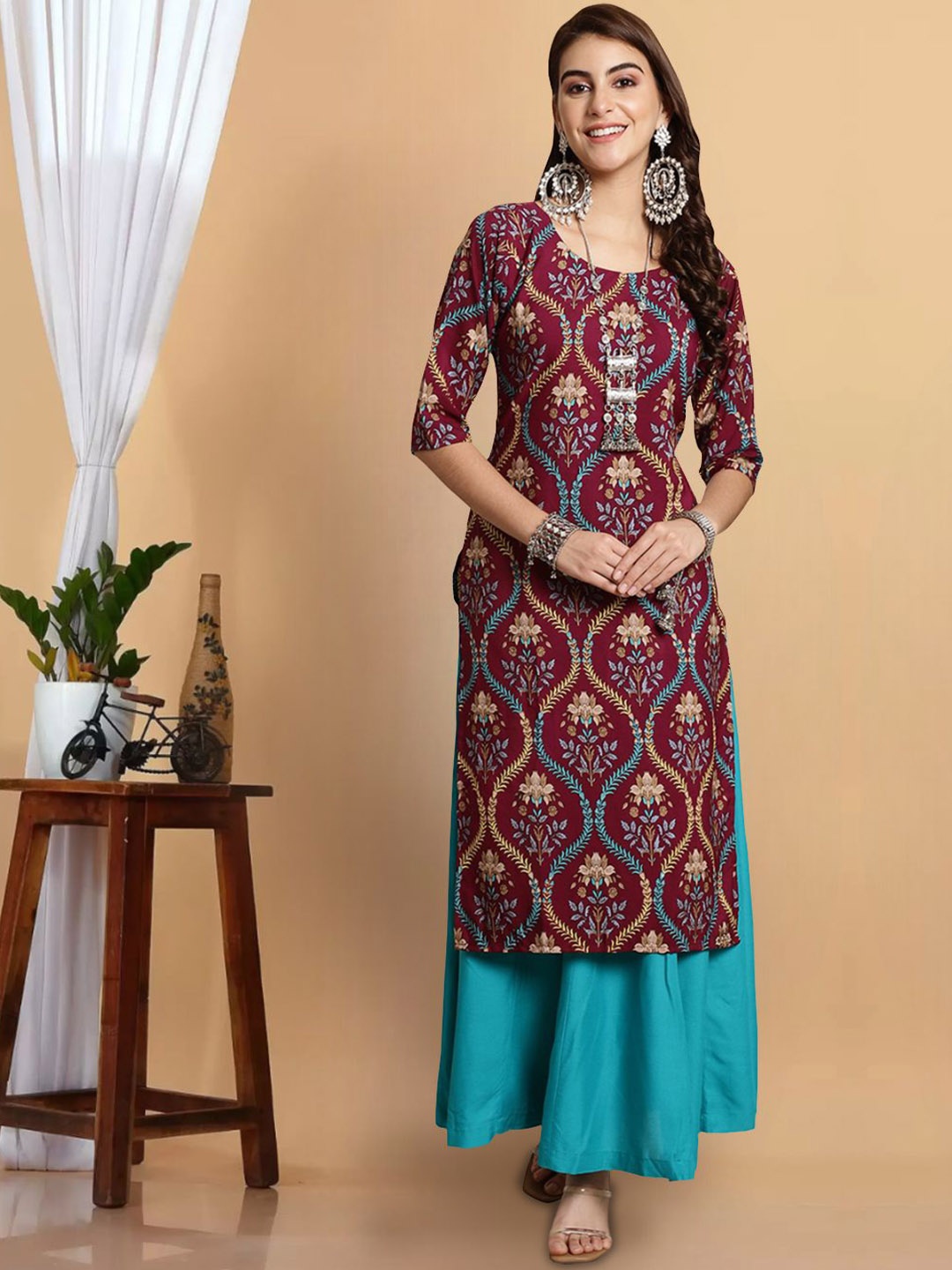 7Threads Women Floral Printed Flared Sleeves Thread Work Floral Crepe Anarkali Kurta, Multi
7Threads Women Floral Printed Flared Sleeves Thread Work Floral Crepe Anarkali Kurta, Multi