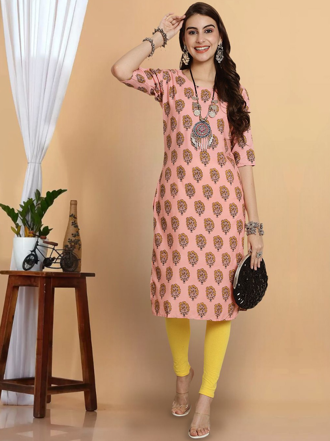7Threads Women Paisley Printed Keyhole Neck Flared Sleeves Thread Work Floral Crepe Kurta, Multi
7Threads Women Paisley Printed Keyhole Neck Flared Sleeves Thread Work Floral Crepe Kurta, Multi