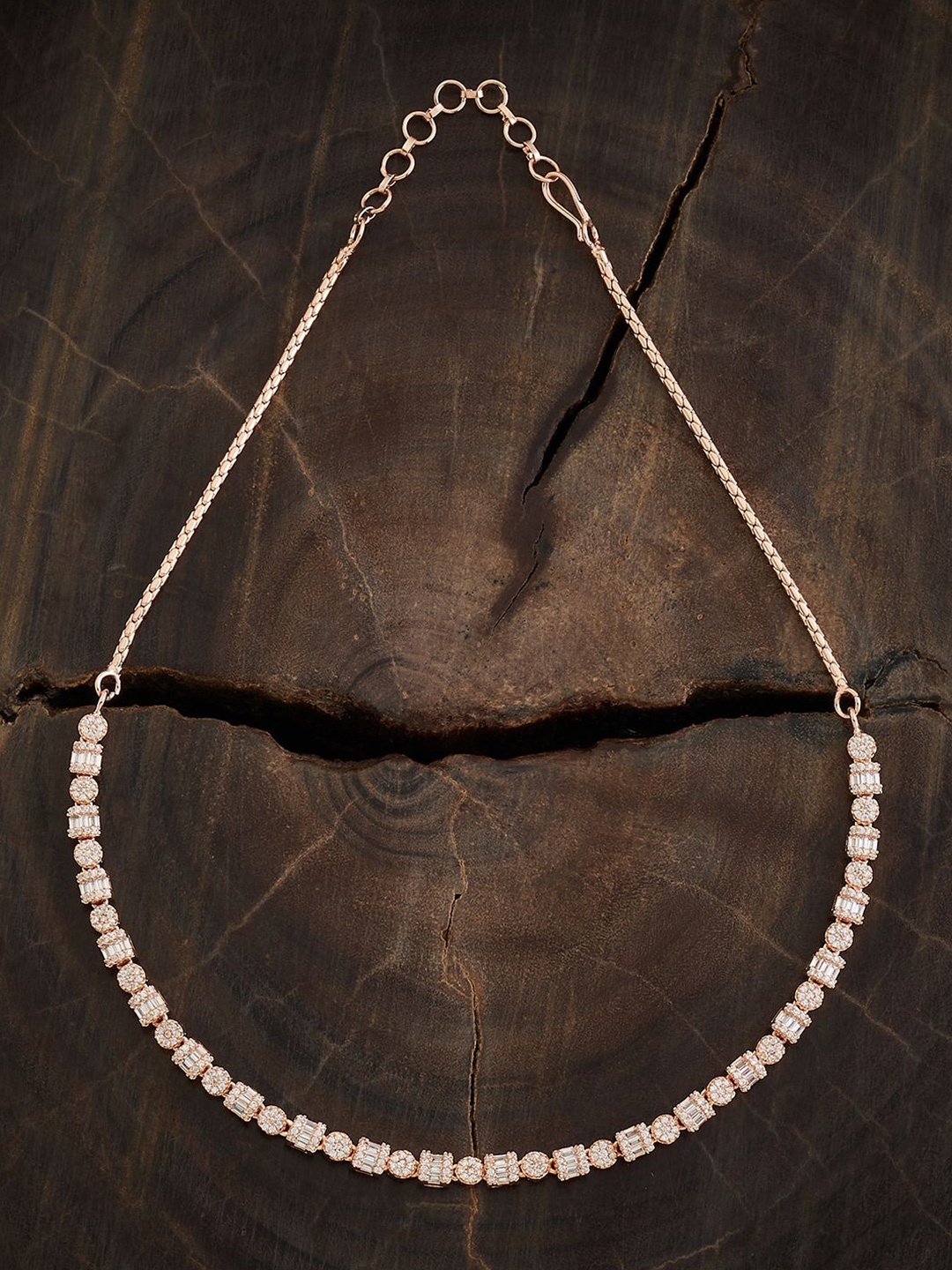 Kushal's Fashion Jewellery Copper Rose Gold-Plated Cubic Zirconia Studded Minimal Necklace
Kushal's Fashion Jewellery Copper Rose Gold-Plated Cubic Zirconia Studded Minimal Necklace