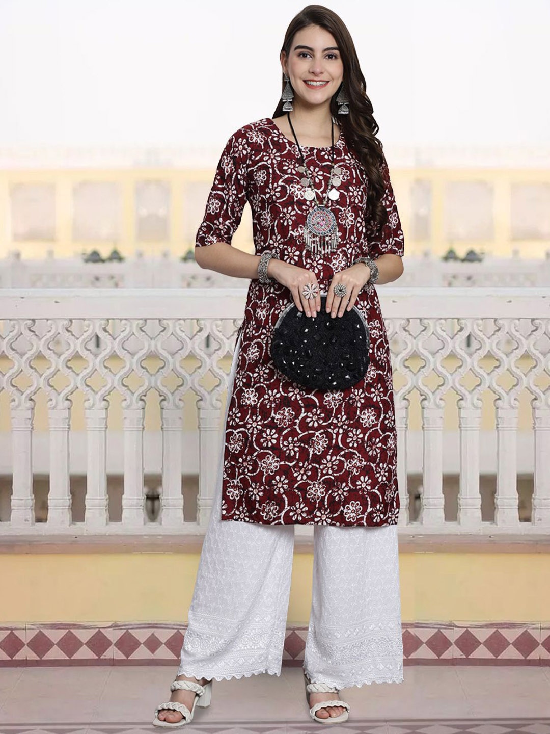 7Threads Women Ethnic Motifs Printed Keyhole Neck Sequinned Floral Crepe Kurta, Multi
7Threads Women Ethnic Motifs Printed Keyhole Neck Sequinned Floral Crepe Kurta, Multi