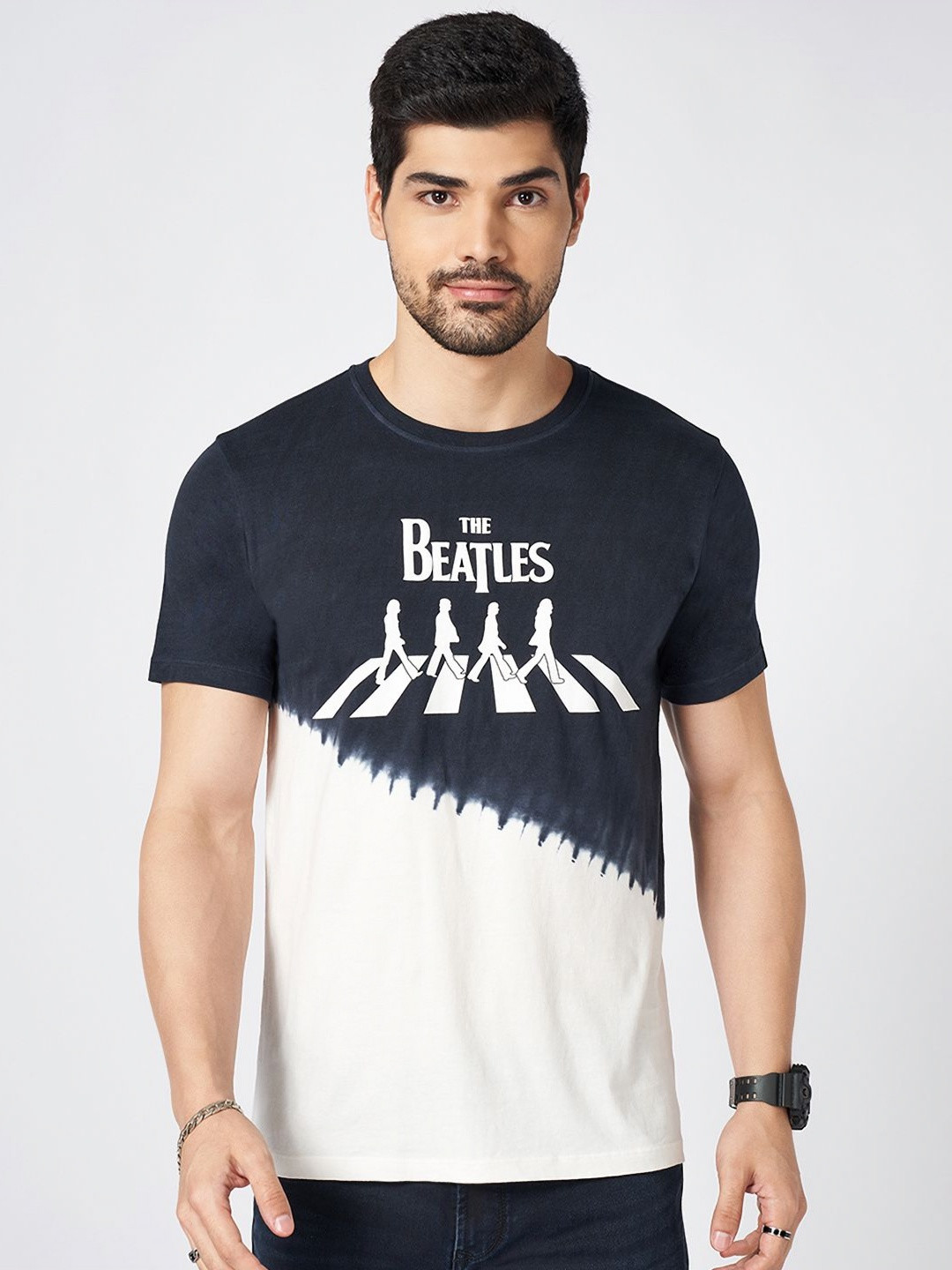 SF JEANS by Pantaloons Men Typography Printed Round Neck Cotton Slim Fit T-Shirt, White
SF JEANS by Pantaloons Men Typography Printed Round Neck Cotton Slim Fit T-Shirt, White