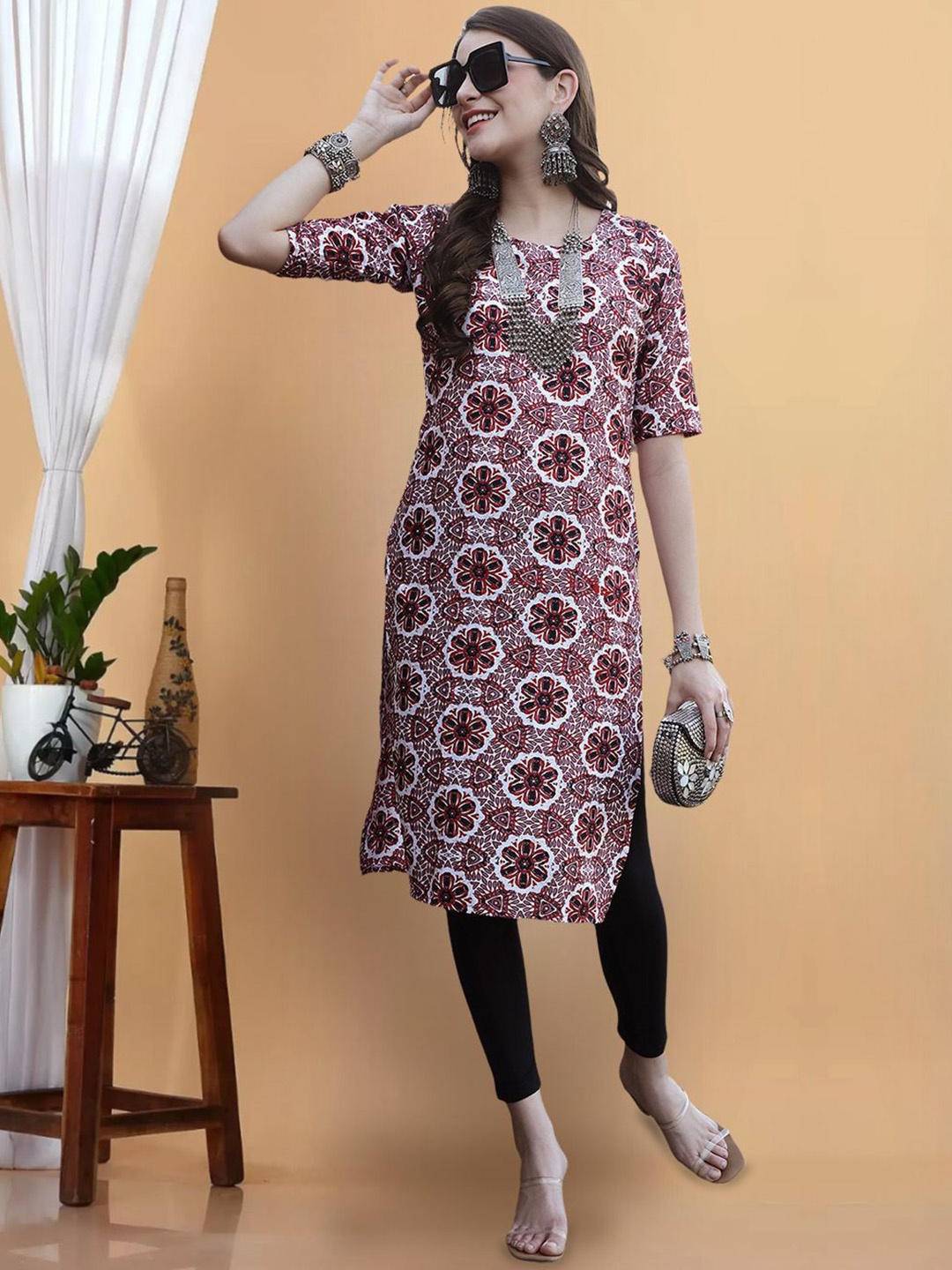 7Threads Women Printed Flared Sleeves Thread Work Floral Crepe Anarkali Kurta, Multi
7Threads Women Printed Flared Sleeves Thread Work Floral Crepe Anarkali Kurta, Multi