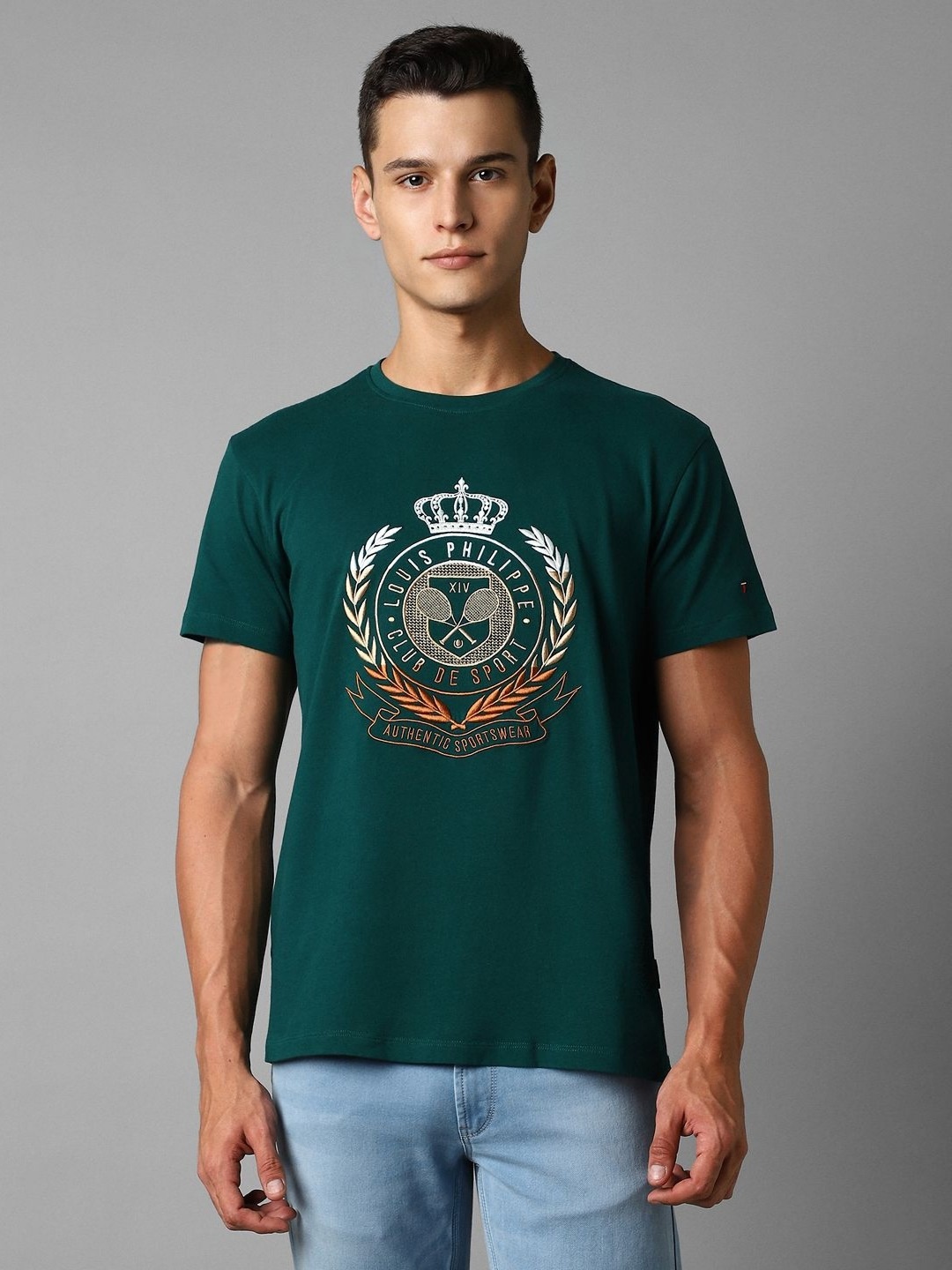Louis Philippe Sport Men Graphic Printed Round Neck Cotton Slim Fit T-Shirt, Green
Louis Philippe Sport Men Graphic Printed Round Neck Cotton Slim Fit T-Shirt, Green