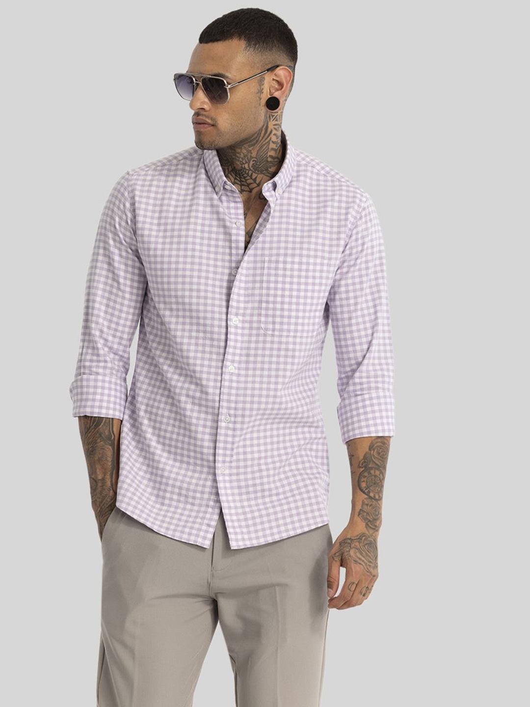 Snitch Men Smart Button-Down Collar Gingham Checked Cotton Slim Fit Casual Shirt, Lavender
Snitch Men Smart Button-Down Collar Gingham Checked Cotton Slim Fit Casual Shirt, Lavender