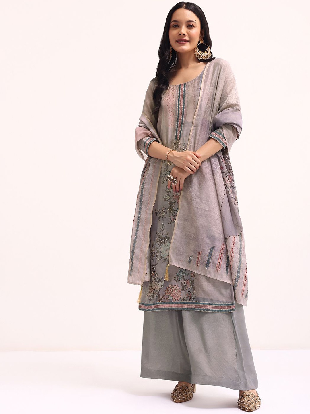 KALKI Fashion Floral Printed French Knot Poly Chanderi Kurta with Palazzos With Dupatta, Grey
KALKI Fashion Floral Printed French Knot Poly Chanderi Kurta with Palazzos With Dupatta, Grey