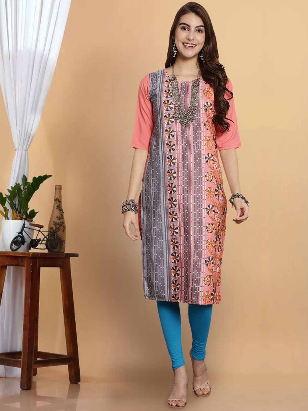7Threads Women Ethnic Motifs Printed Cold-Shoulder Sleeves Sequinned Floral Crepe Kurta, Multi
7Threads Women Ethnic Motifs Printed Cold-Shoulder Sleeves Sequinned Floral Crepe Kurta, Multi
