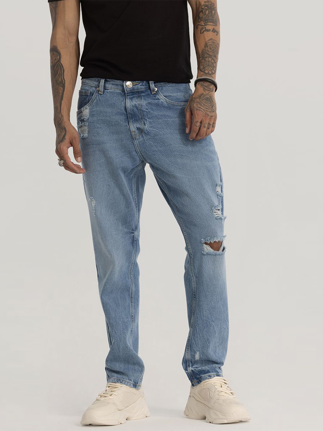 Snitch Men Loose Relaxed Fit Mildly Distressed Light Fade Stretchable Cotton Jeans, Blue
Snitch Men Loose Relaxed Fit Mildly Distressed Light Fade Stretchable Cotton Jeans, Blue
