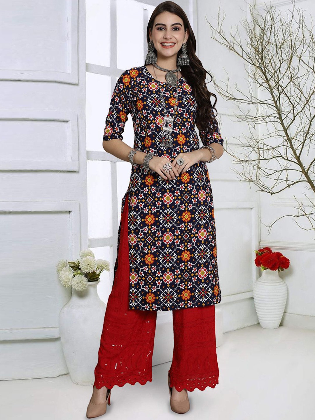 7Threads Women Embroidered Keyhole Neck Flared Sleeves Sequinned Floral Crepe Kurta, Multi
7Threads Women Embroidered Keyhole Neck Flared Sleeves Sequinned Floral Crepe Kurta, Multi