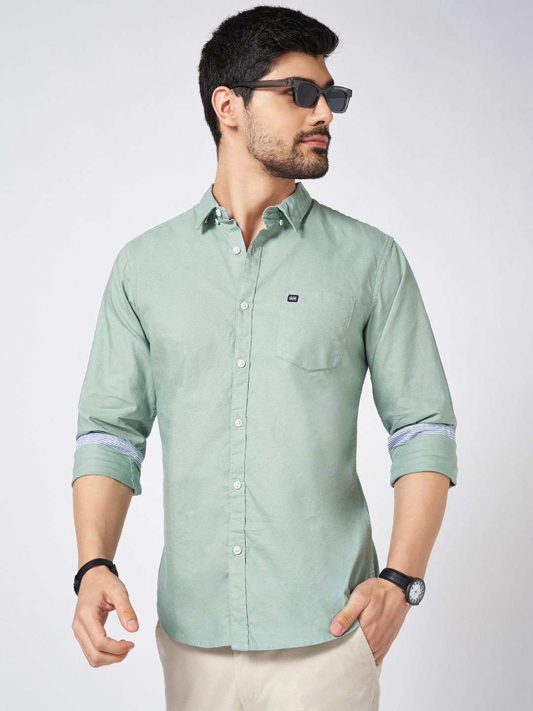 BYFORD by Pantaloons Men Button-Down Collar Solid Cotton Slim Fit Casual Shirt, Green
BYFORD by Pantaloons Men Button-Down Collar Solid Cotton Slim Fit Casual Shirt, Green