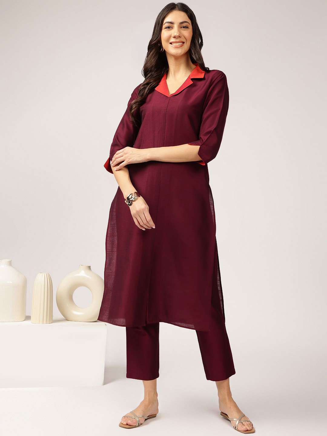 Anouk Panelled Ethnic Shirt Collar Three-Quarter Sleeve Kurta with Trousers Co-ord set, Burgundy
Anouk Panelled Ethnic Shirt Collar Three-Quarter Sleeve Kurta with Trousers Co-ord set, Burgundy