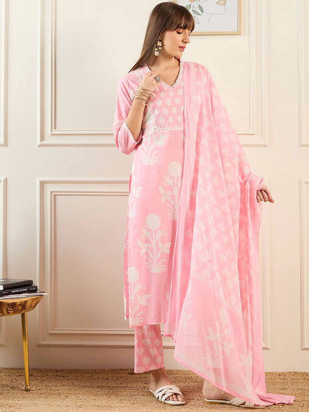 Indo Era Floral Printed Sequinned Pure Cotton Straight Kurta With Trousers & Dupatta, Pink
Indo Era Floral Printed Sequinned Pure Cotton Straight Kurta With Trousers & Dupatta, Pink