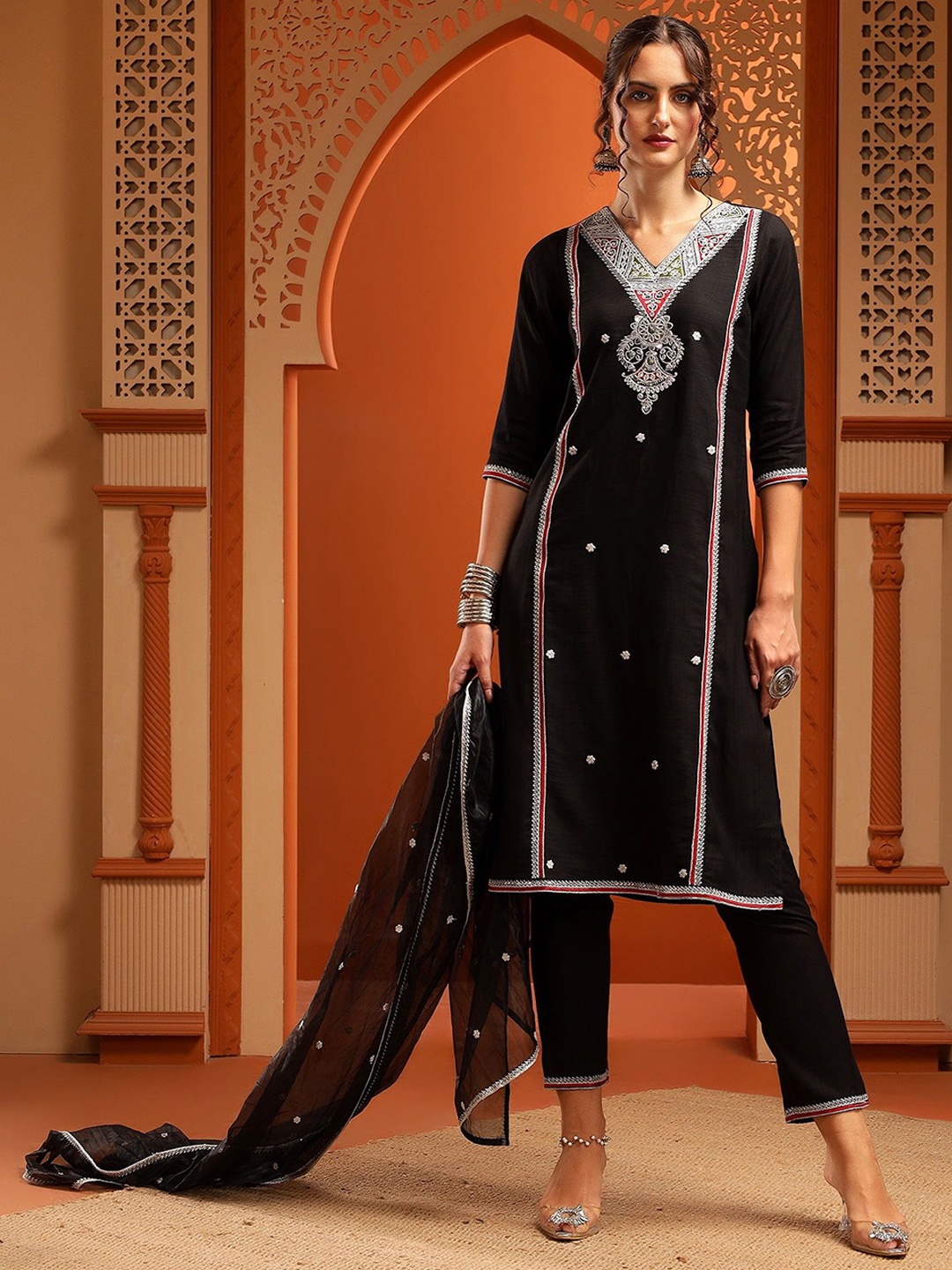 Bani Women Ethnic Motifs Embroidered Thread Work Straight Kurta With Trousers & Dupatta, Black
Bani Women Ethnic Motifs Embroidered Thread Work Straight Kurta With Trousers & Dupatta, Black