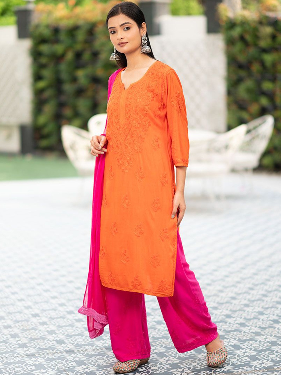 Rangreza Ethnic Embroidered Regular Chikankari Straight Kurta with Palazzos & Dupatta, Orange
Rangreza Ethnic Embroidered Regular Chikankari Straight Kurta with Palazzos & Dupatta, Orange