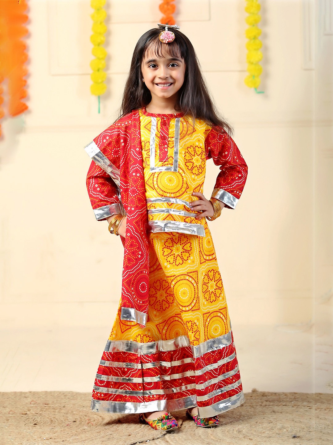 ahhaaaa Girls Embroidered Cotton Ready to Wear Lehenga & Blouse With Dupatta, Yellow
ahhaaaa Girls Embroidered Cotton Ready to Wear Lehenga & Blouse With Dupatta, Yellow