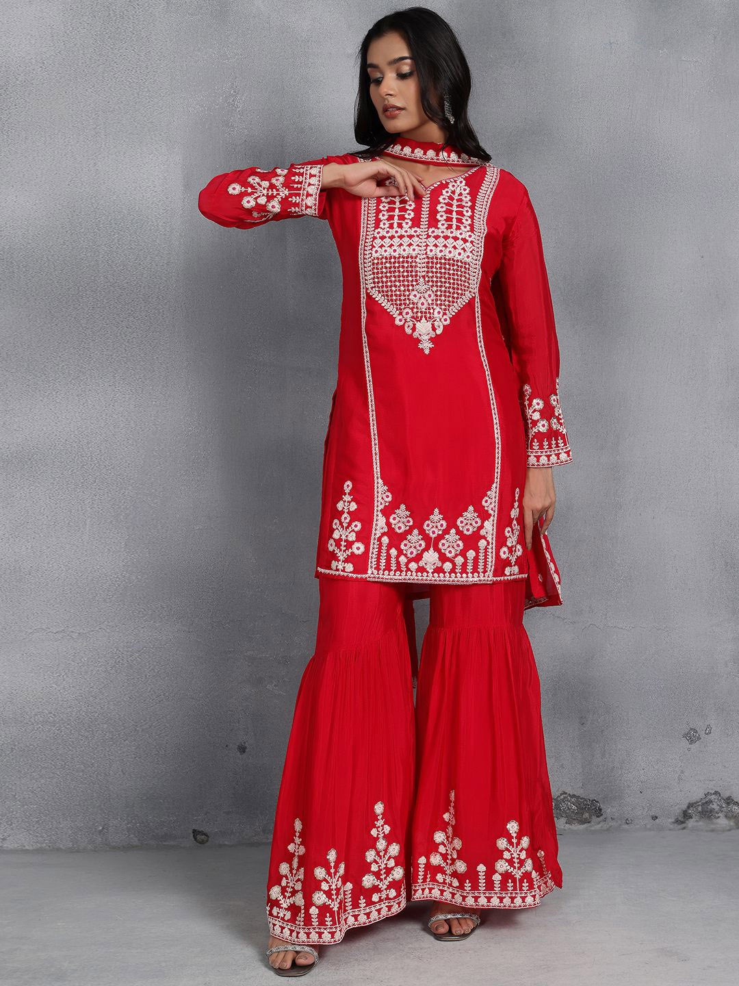 Rang by Indya Floral Cutdana Embroidered Thread Work Kurta with Sharara & Dupatta, Red
Rang by Indya Floral Cutdana Embroidered Thread Work Kurta with Sharara & Dupatta, Red