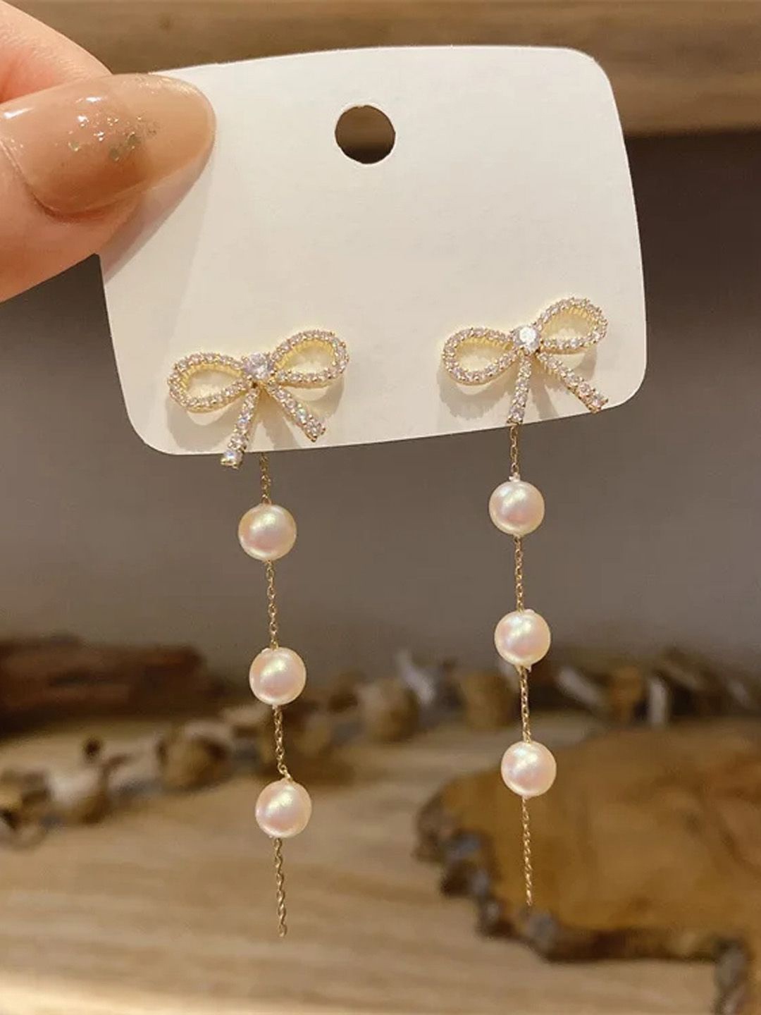 KRENOZ Gold Plated Stone Studded & Beaded Classic Long Thin Tassel Threader Drop Earrings
KRENOZ Gold Plated Stone Studded & Beaded Classic Long Thin Tassel Threader Drop Earrings