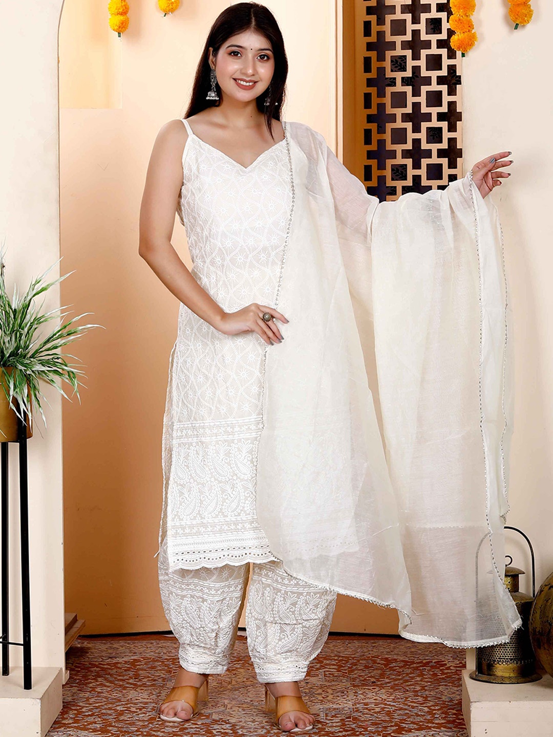MIRAVAN Floral Embroidered Chikankari Pure Cotton Kurta with Patiala & Dupatta, Off white
MIRAVAN Floral Embroidered Chikankari Pure Cotton Kurta with Patiala & Dupatta, Off white