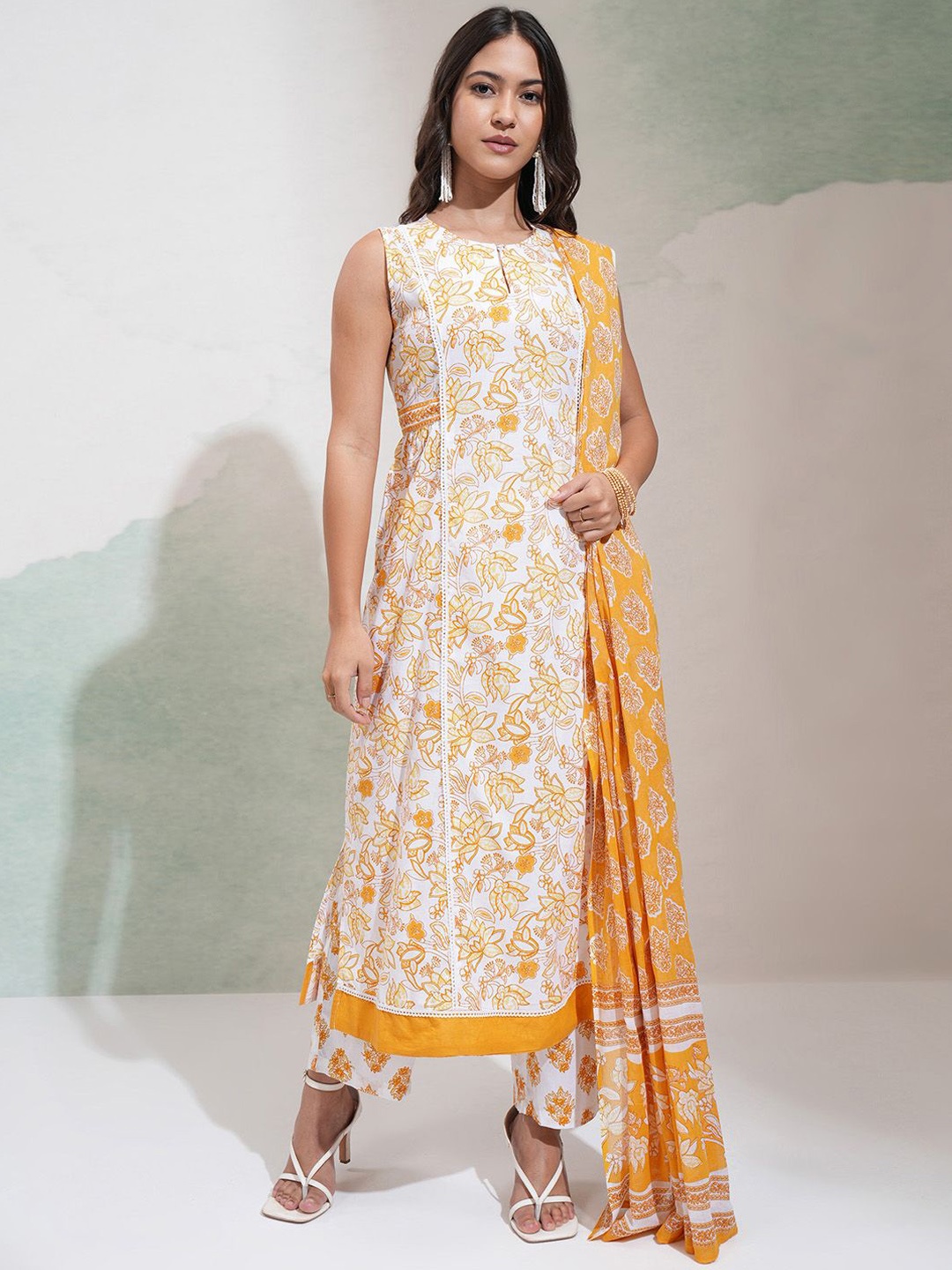Vishudh Floral Printed Sleeveless Pure Cotton Straight Kurta & Trousers With Dupatta, White
Vishudh Floral Printed Sleeveless Pure Cotton Straight Kurta & Trousers With Dupatta, White