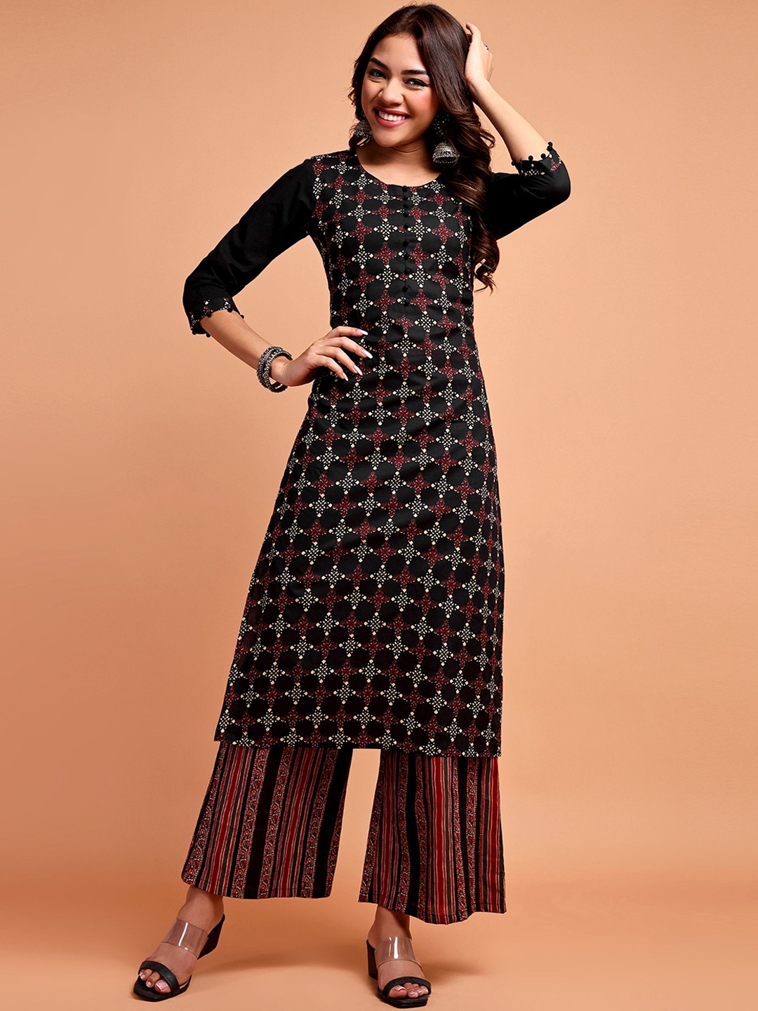 Vastara the Label Ethnic Motifs Block Printed Regular Pure Cotton Kurta With Palazzos, Black
Vastara the Label Ethnic Motifs Block Printed Regular Pure Cotton Kurta With Palazzos, Black