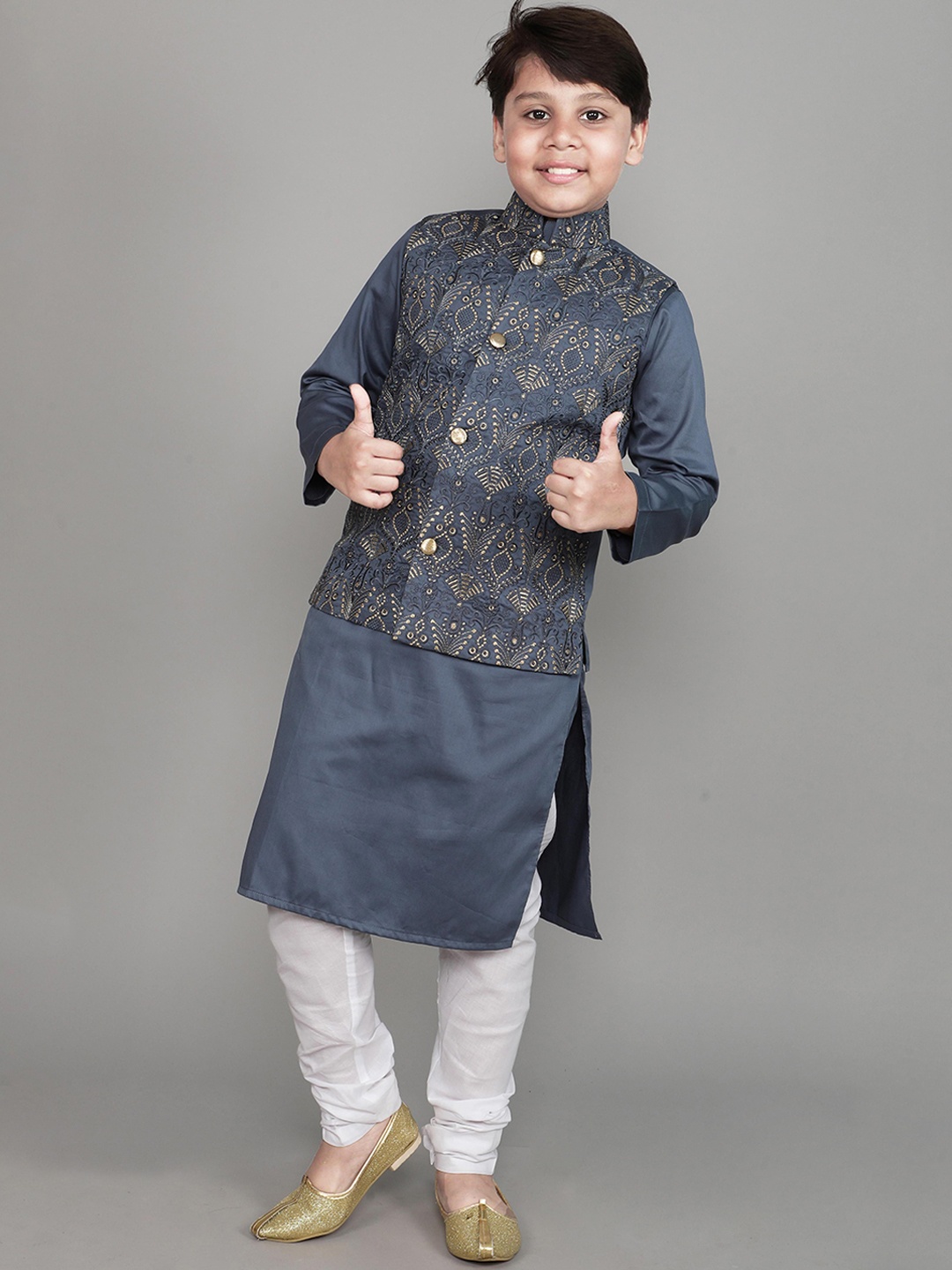 Little Clothings Boys Floral Embroidered Cotton Silk Band Collar Kurta With Churidar, Grey
Little Clothings Boys Floral Embroidered Cotton Silk Band Collar Kurta With Churidar, Grey