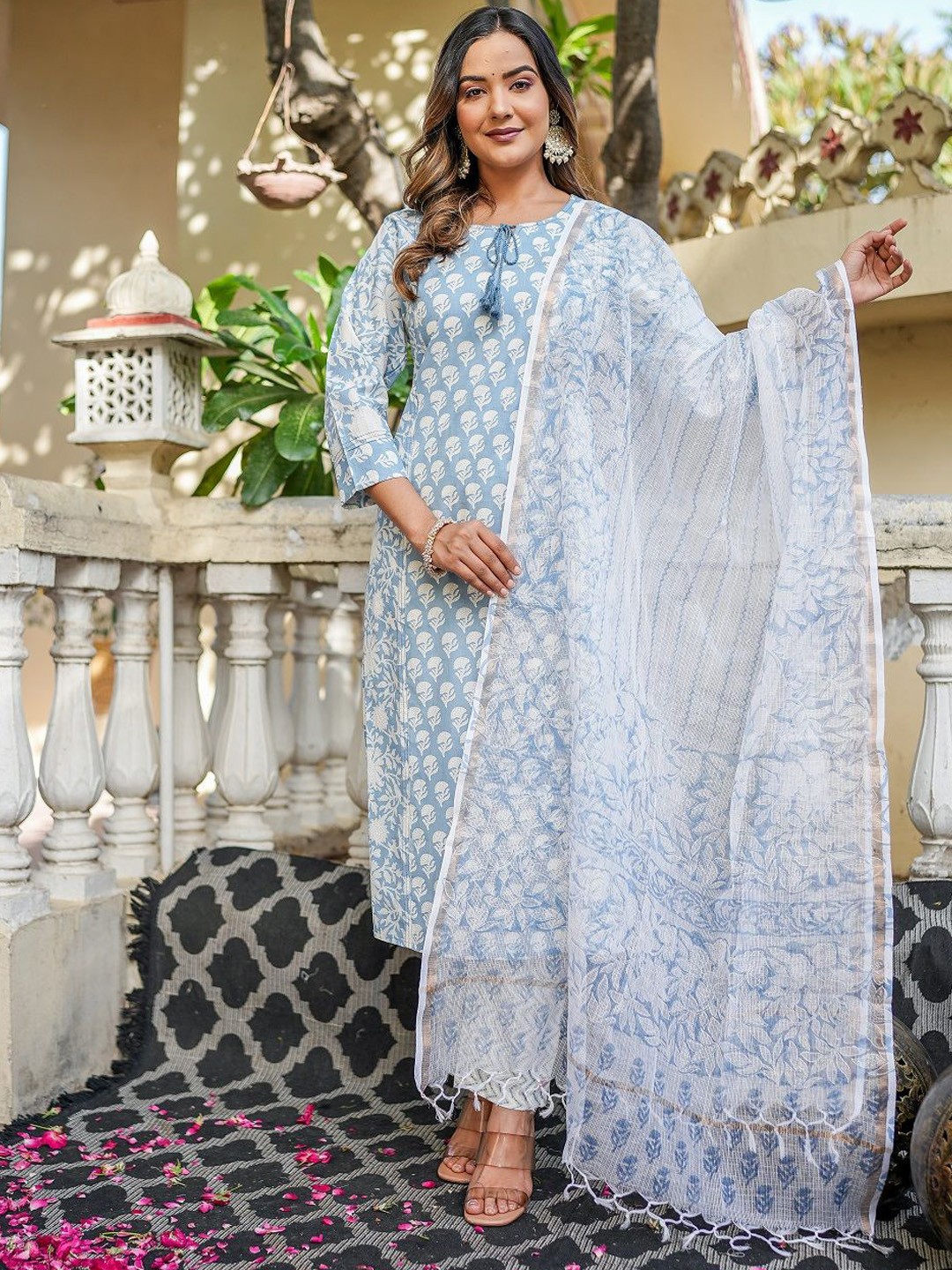 Benaaz Ethnic Motifs Printed Pure Cotton Straight Kurta With Trousers & Dupatta, Blue
Benaaz Ethnic Motifs Printed Pure Cotton Straight Kurta With Trousers & Dupatta, Blue